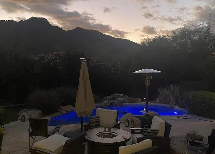 Casa * Carefree